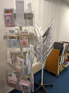 nhcl-card-stand