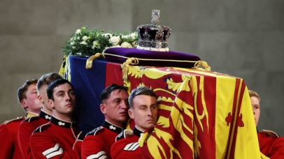 Image which shows the coffin of Her Majesty Queen Elizabeth II